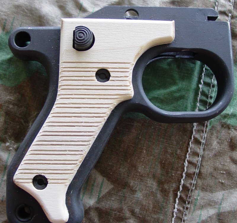 woodgrips 004.jpg