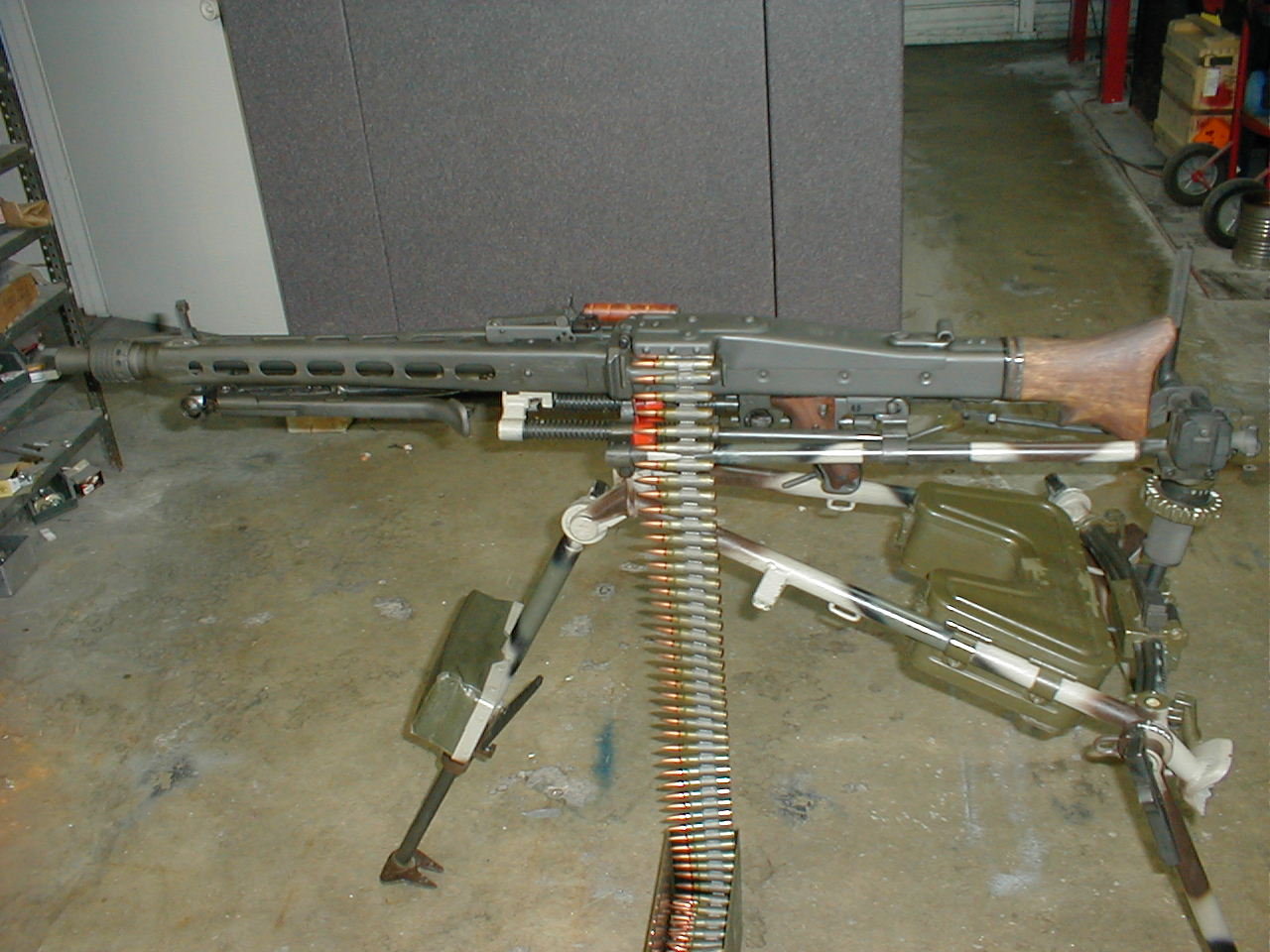 MG42B.jpg